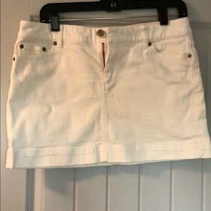 Lilly Pulitzer white denim skirt size 4